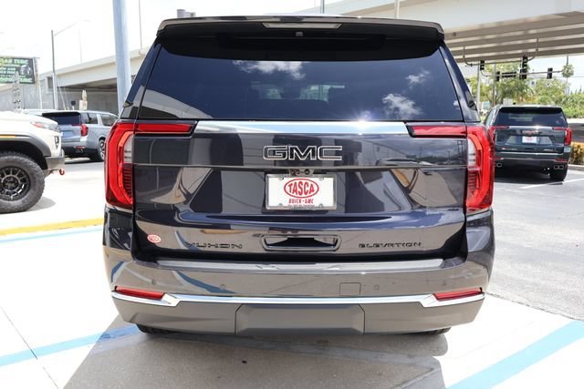 New 2026 Titanium Rush Metallic GMC Elevation image 6