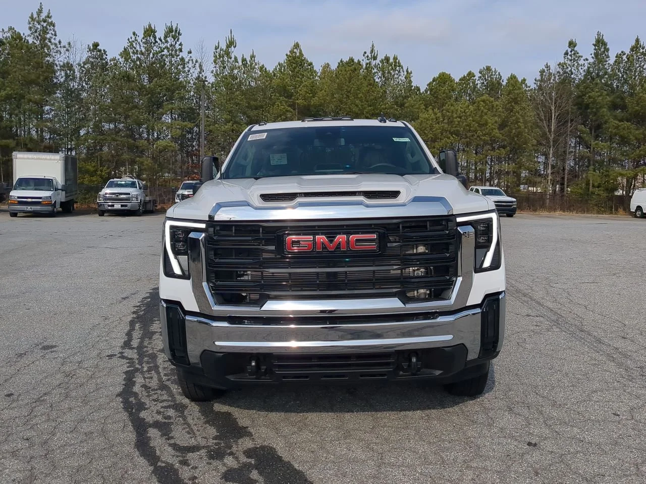 New 2026 Summit White GMC Pro image 3
