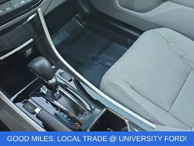 Used 2017 Gray Honda EX-L image 23