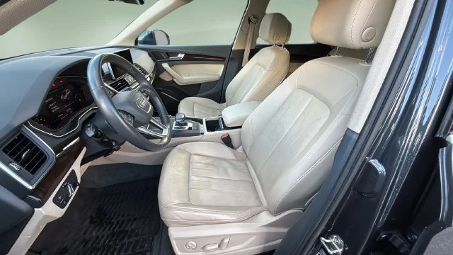 Used 2018 Gray Audi 2.0T image 18