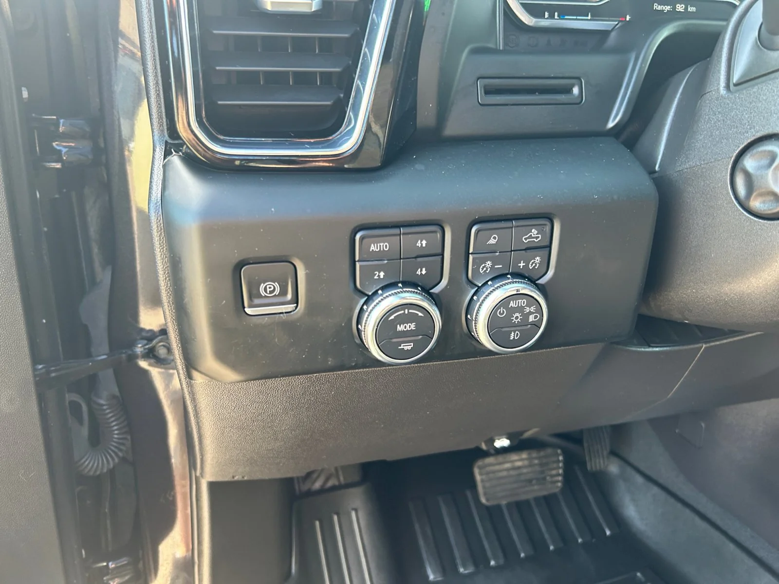 Used 2023 TITANTIUM RUSH GMC Denali Crew Cab image 16