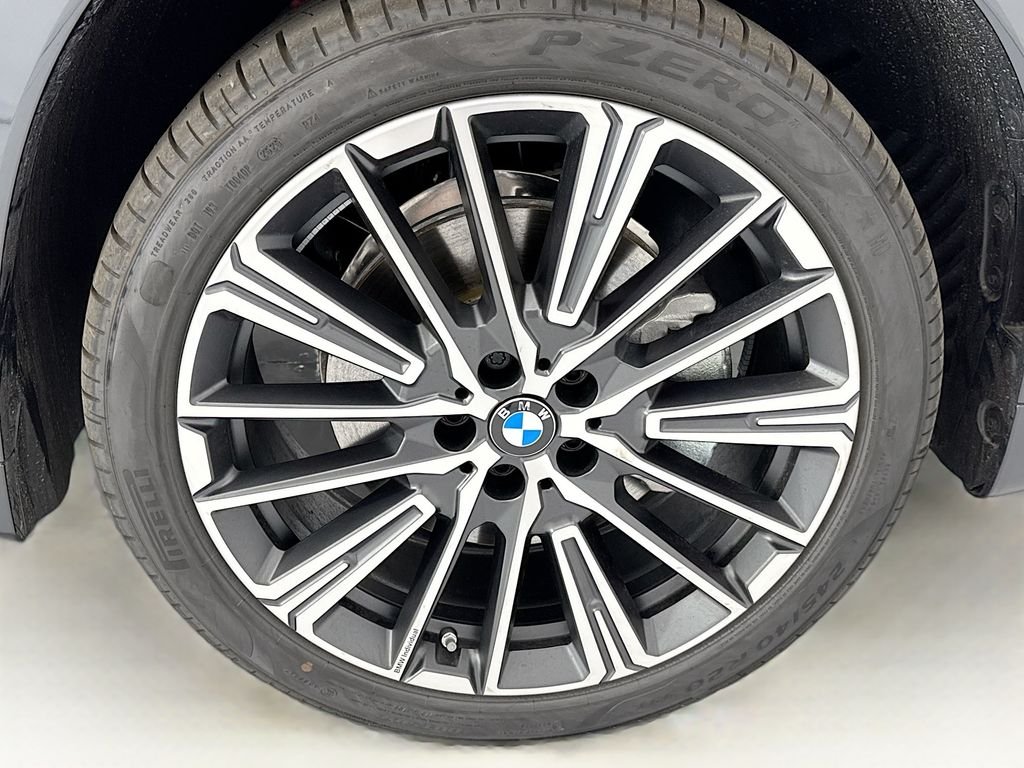 Used 2026 Red Metallic BMW xDrive28i image 30