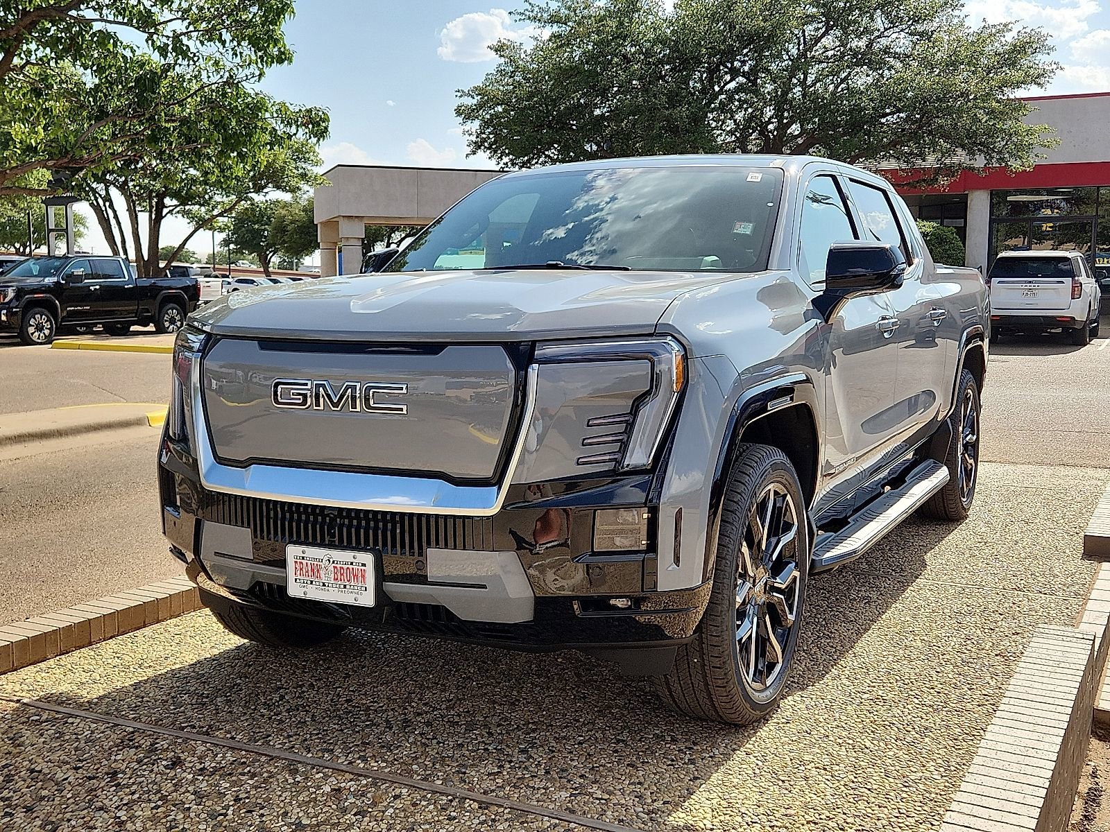 2025 GMC Sierra EV