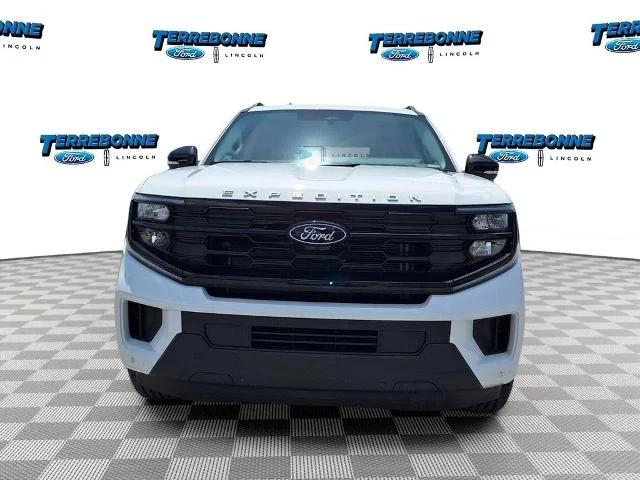 New 2026 Oxford White Ford Active image 29