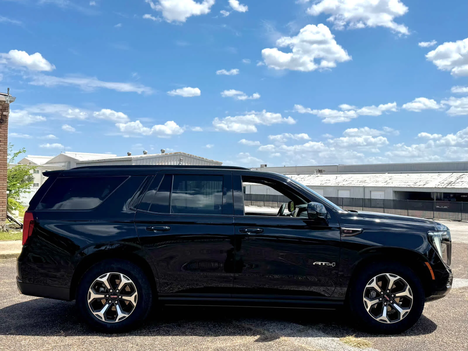 Certified Used 2025 Onyx Black GMC AT4 Ultimate image 8