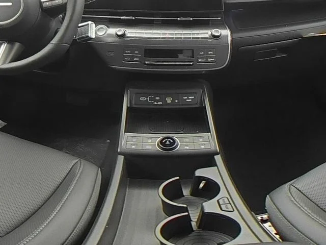 New 2026 White Hyundai Limited image 37