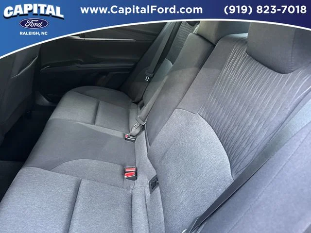 Used 2025 White Toyota LE image 18