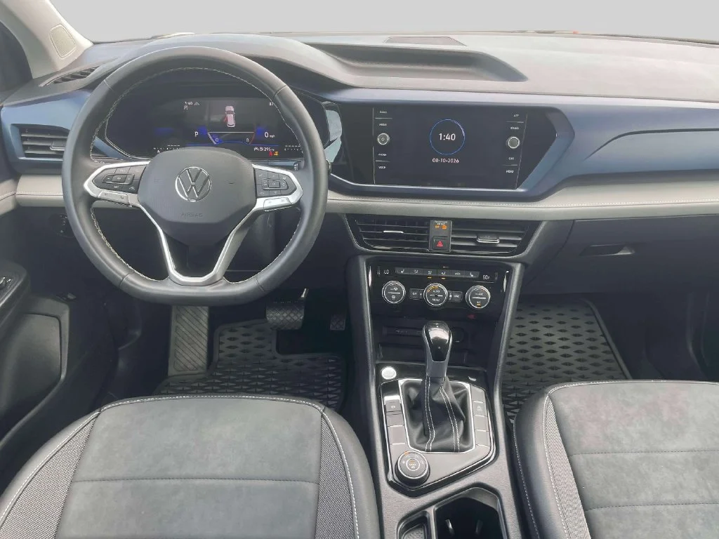 Used 2024  Volkswagen 1.5T SE image 13