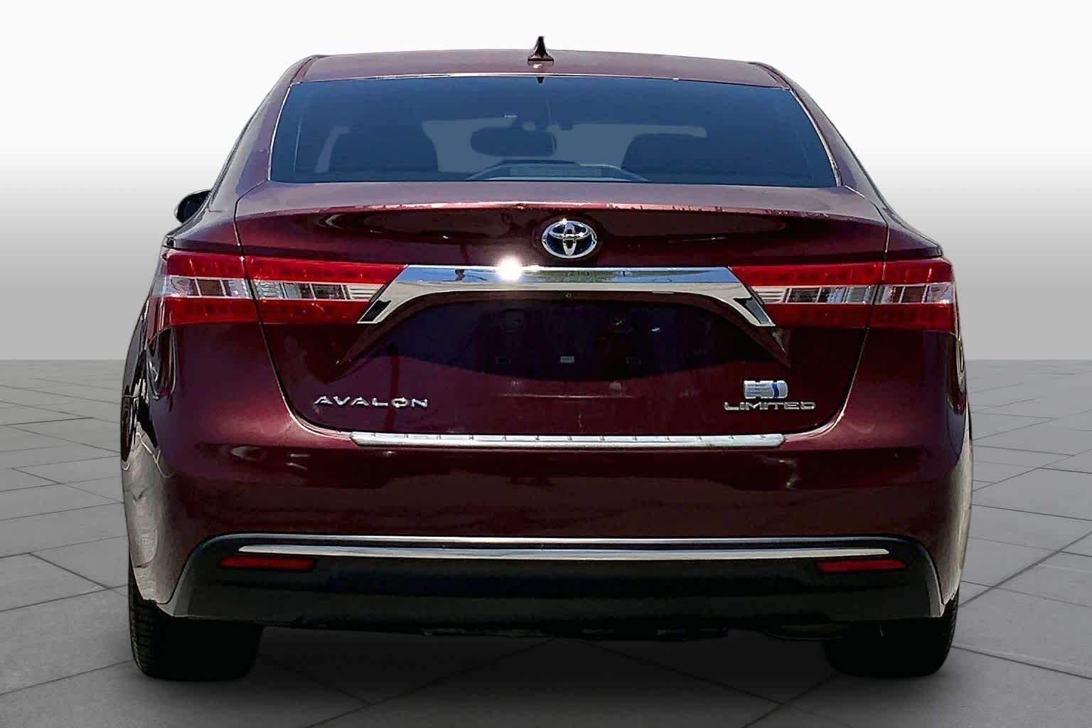 Pre-Owned 2014 Toyota Avalon Hybrid Limited