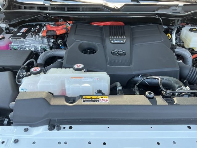 Used 2025 Beige Toyota Capstone image 24