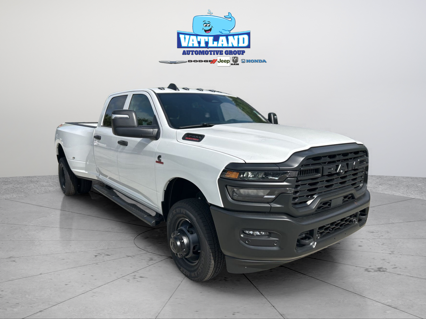 New 2026 Bright White Clear-Coat Exterior Paint RAM Tradesman image 6