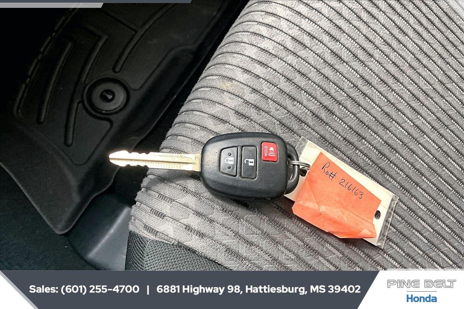 Used 2021 Barcelona Red Metallic Toyota SR5 image 9