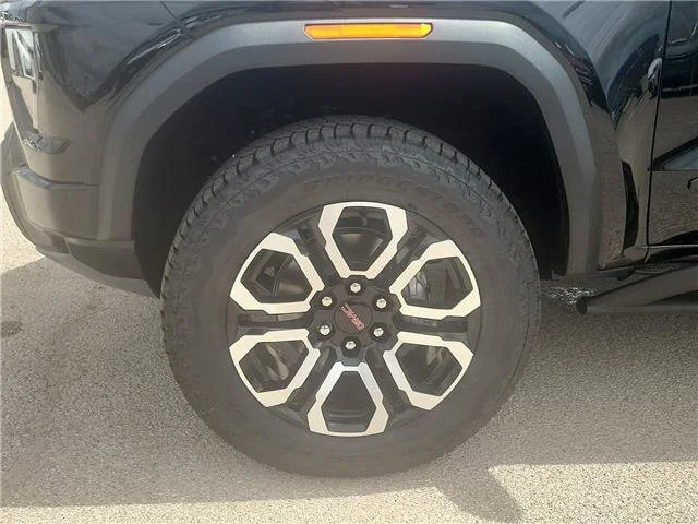 New 2026 Onyx Black GMC AT4 image 9