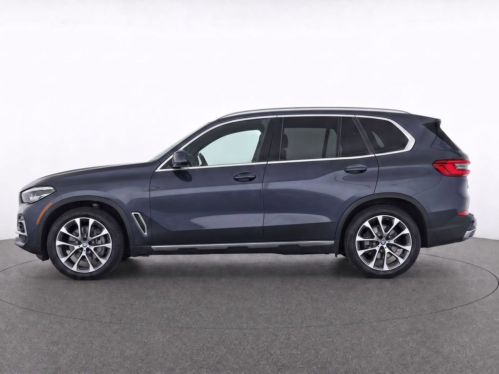 Used 2020 Arctic Gray Metallic BMW xDrive40i image 3