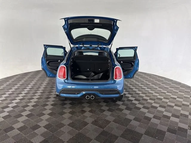 Used 2024 Blue MINI Signature image 15