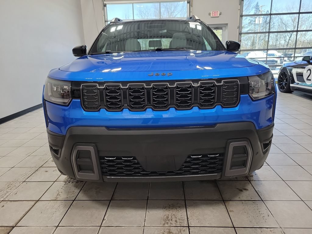 New 2026 Hydro Blue Pearl-Coat Exterior Paint Jeep Overland image 3