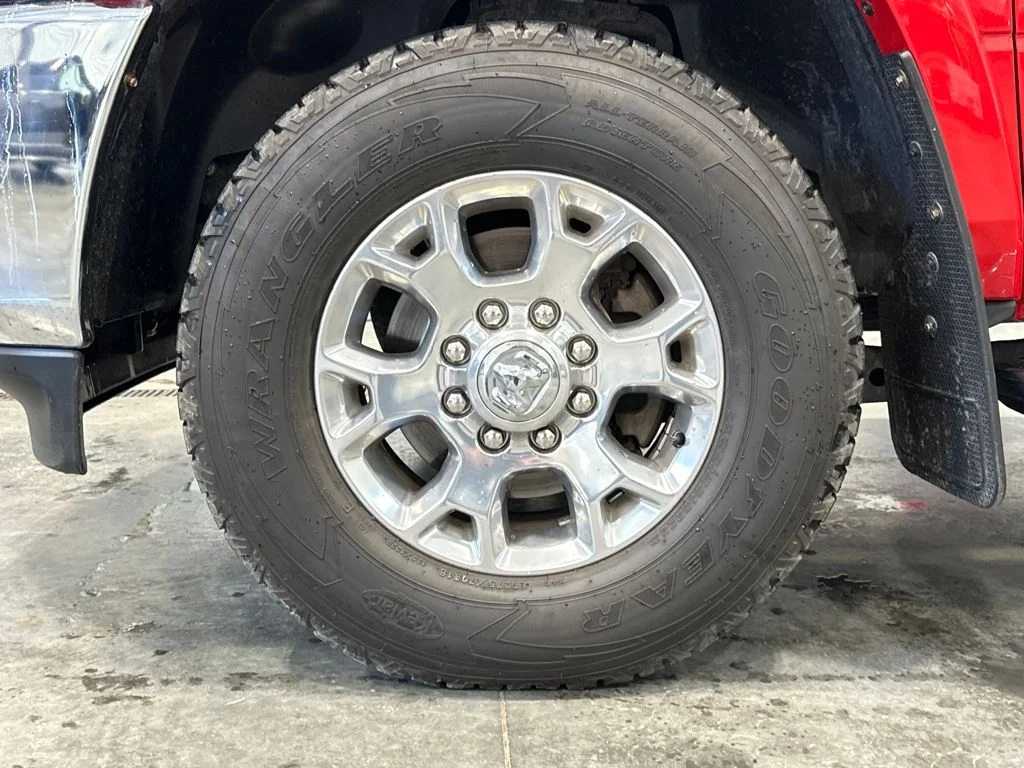 Used 2022 Red Ram Laramie image 10