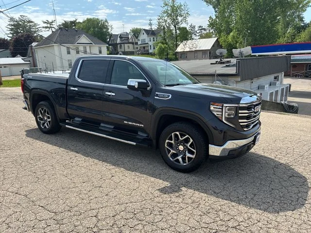 Used 2022 Titanium Rush Metallic GMC SLT image 10