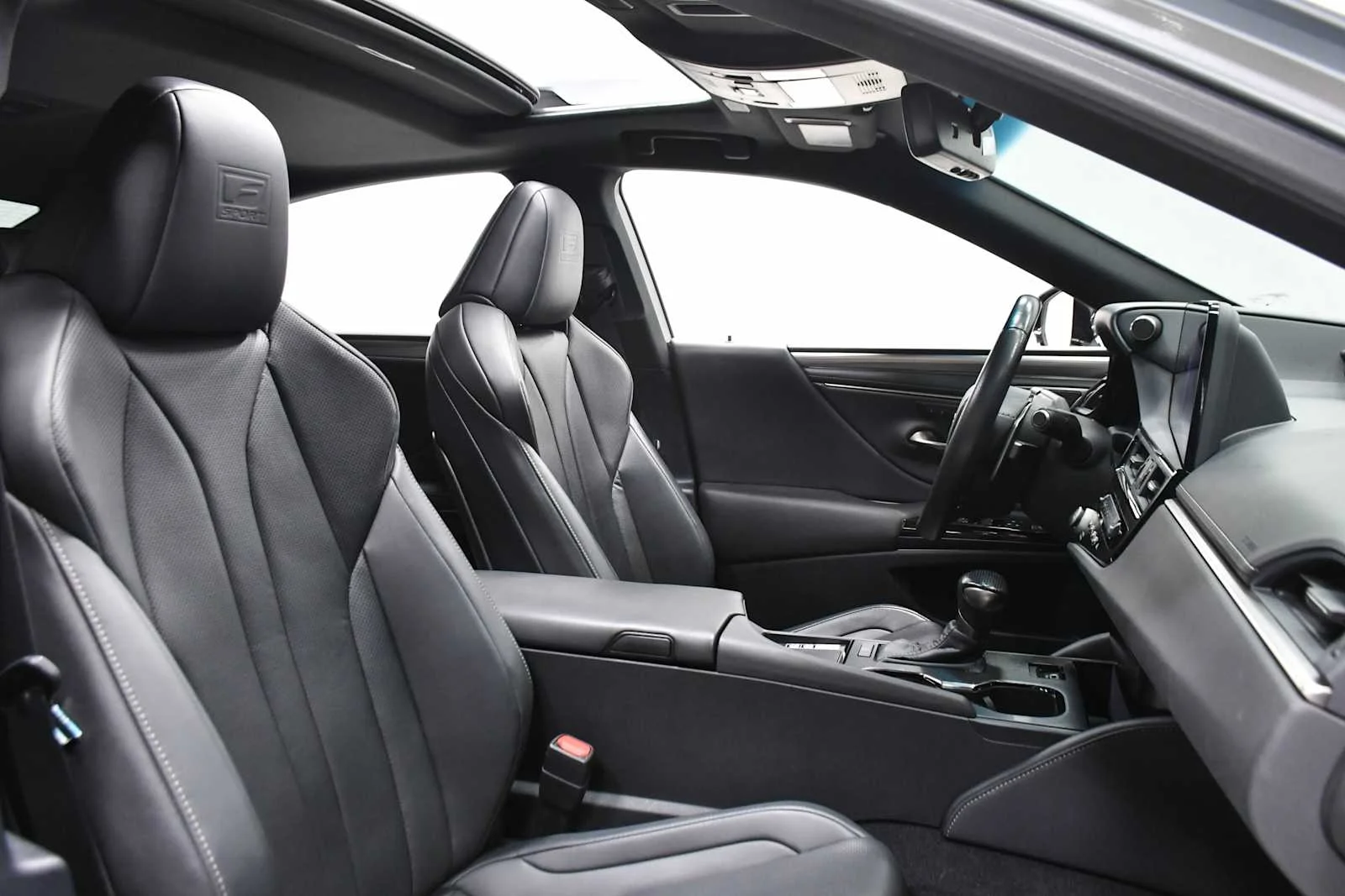 Used 2023 Iridium Lexus F SPORT Handling image 23