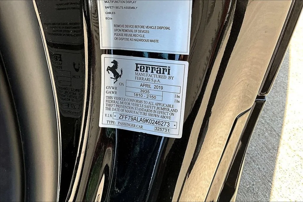 Used 2019 Nero Daytona Ferrari  image 17