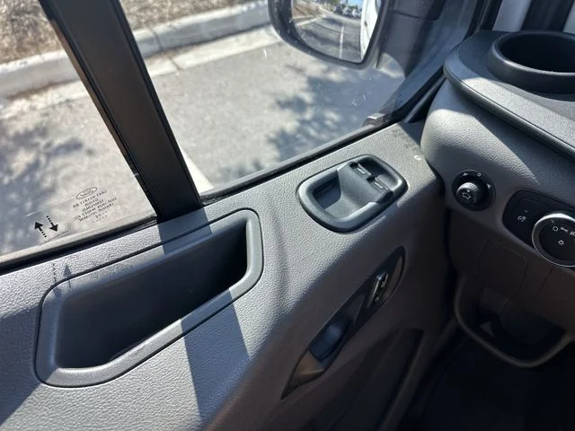 Used 2022 White Ford  image 13