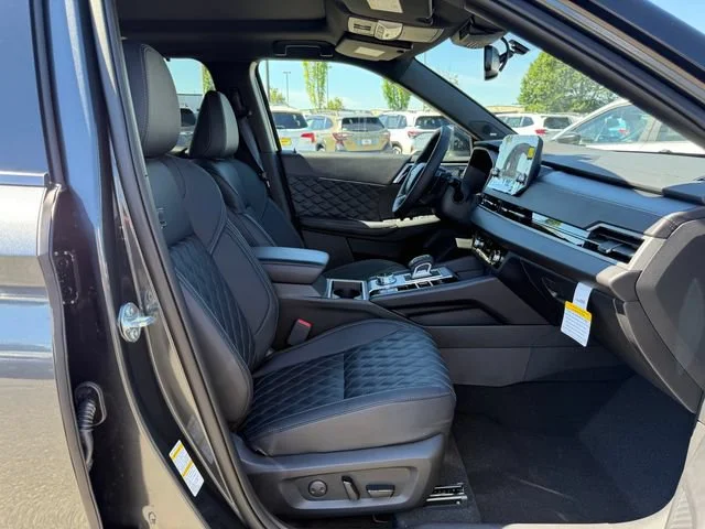 New 2026 Moonrock Gray Nissan Platinum image 9