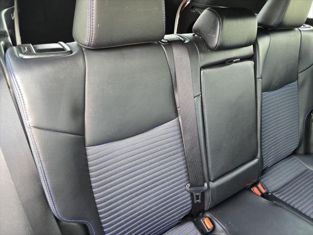 Certified Used 2022 MID BLCK/MAG GRAY Toyota  image 22