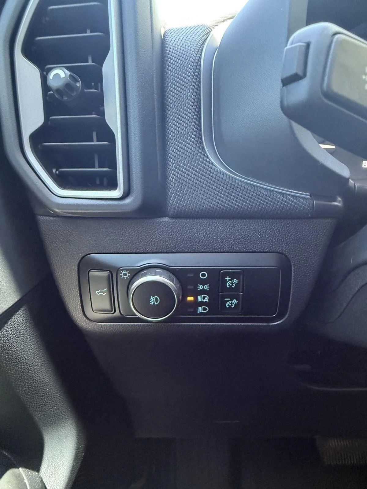 Certified Used 2024 Cactus Gray Ford Outer Banks image 12
