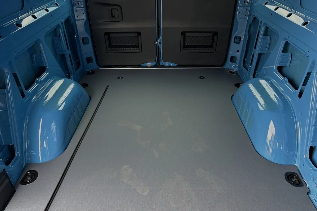 Used 2024 Blue Mercedes-Benz Cargo 144 WB image 14