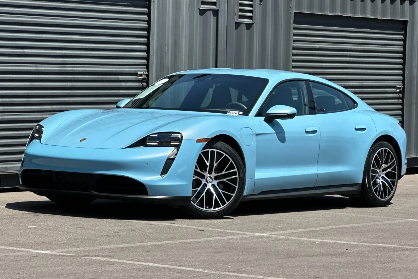 2022 Porsche Taycan Base