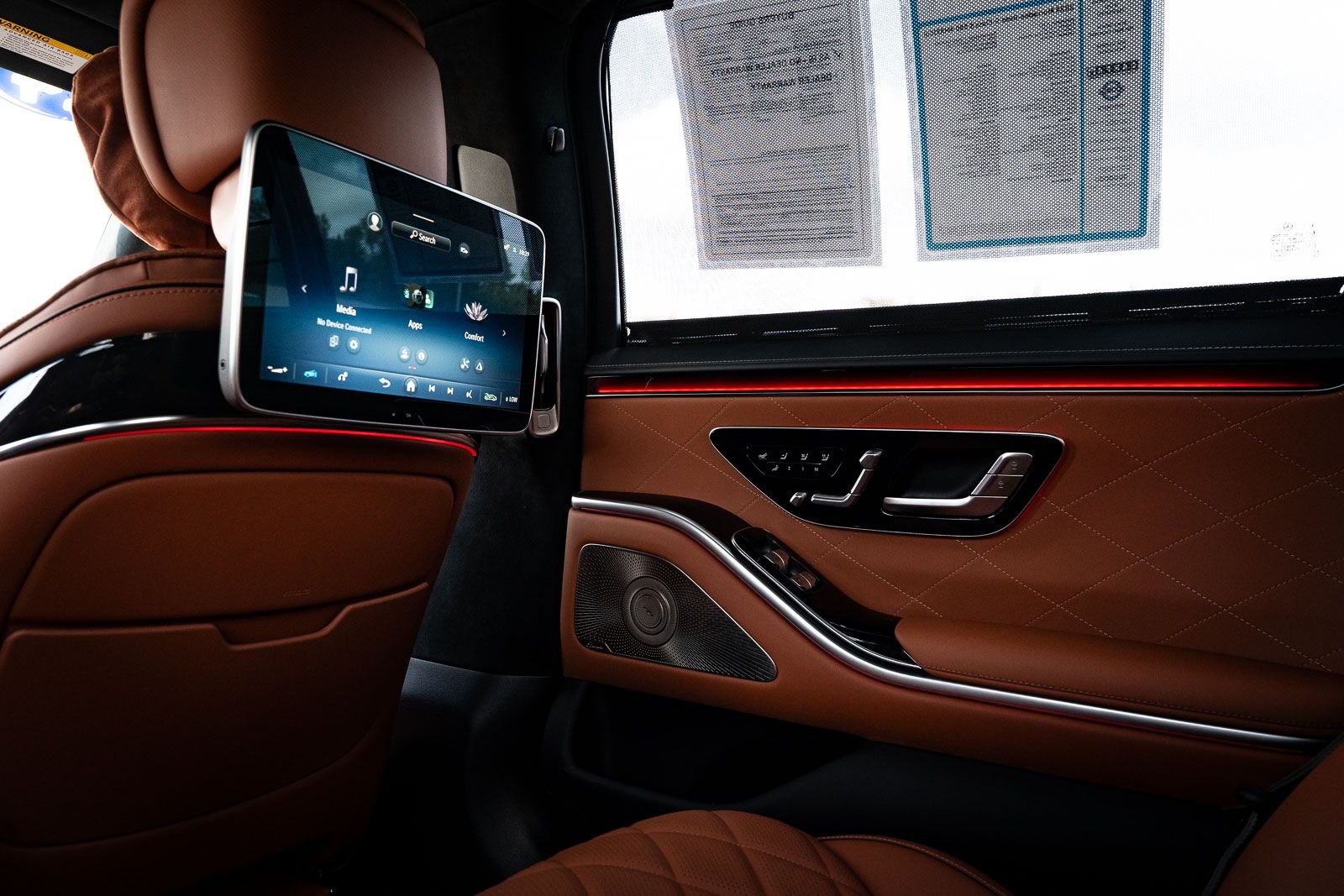 Used 2024  Mercedes-Benz S 580 image 41