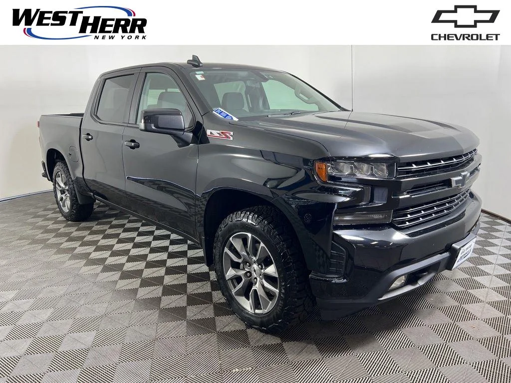 Used 2022 Black Chevrolet RST image 1