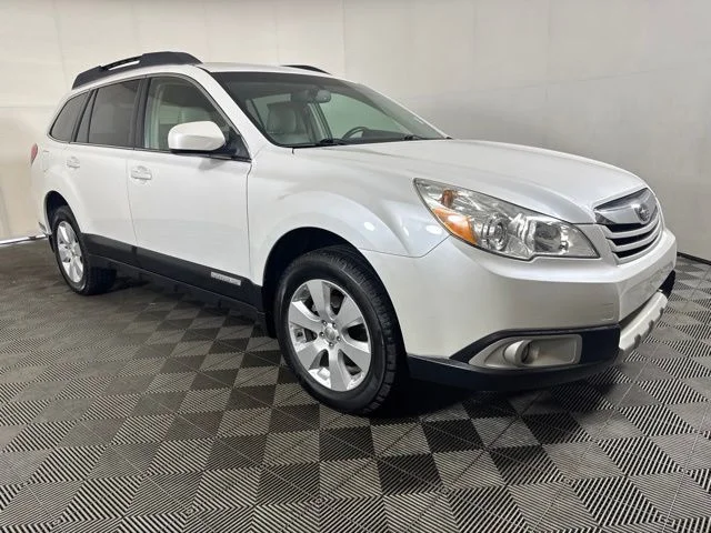 Used 2011 Satin White Pearl Subaru 2.5i image 1