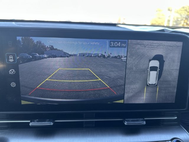 Used 2025 Yellow Hyundai Limited image 33