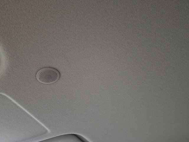 Certified Used 2022 Blue Hyundai SE image 21