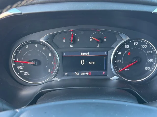 Used 2024 Black Chevrolet 3LT image 21