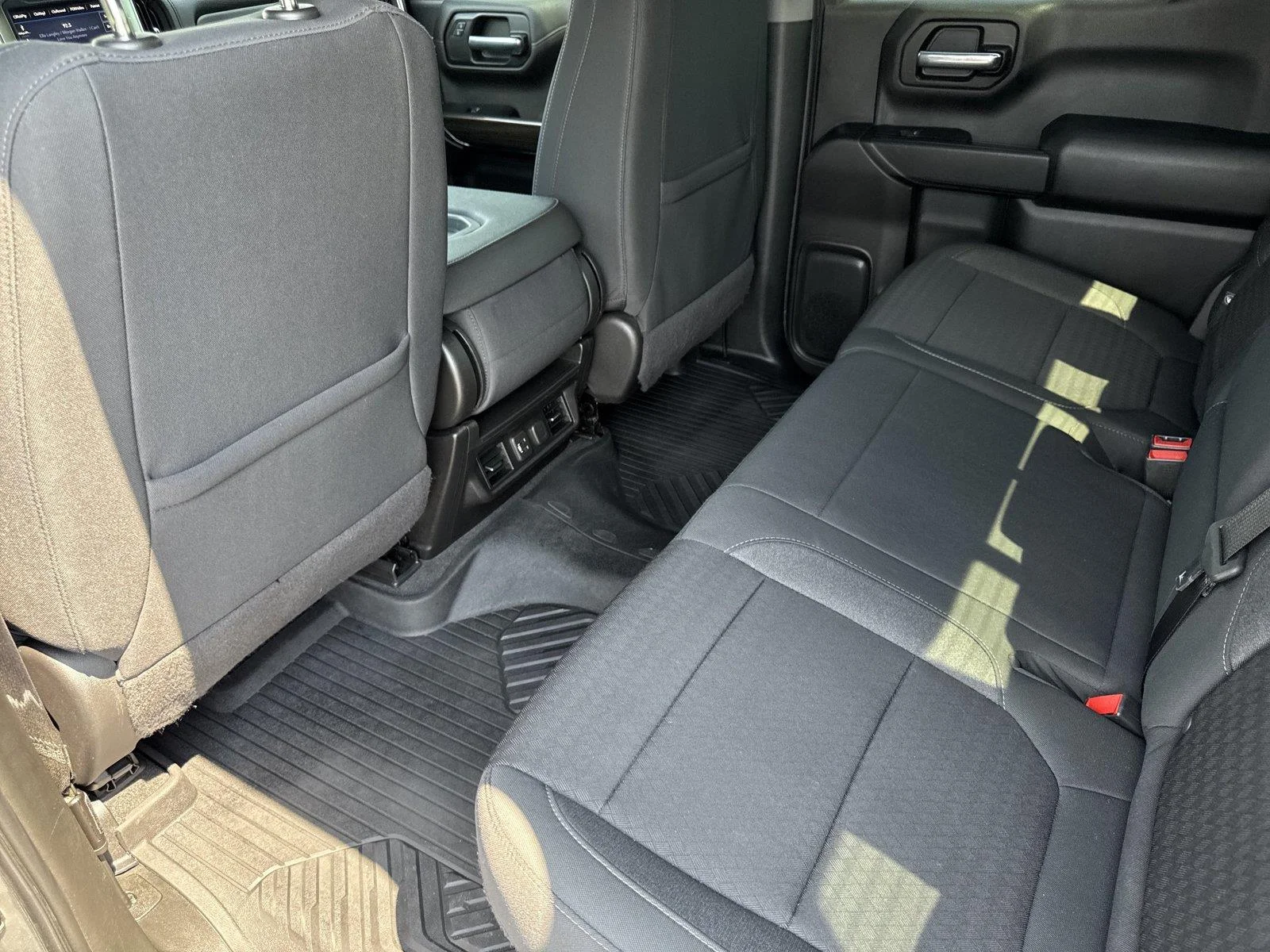 Used 2022 SATIN STEEL METALLIC Chevrolet LT image 21