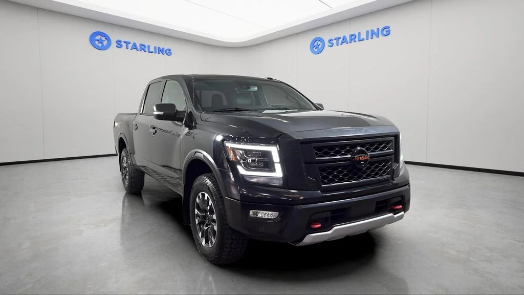 Used 2021 Black Nissan Crew Cab PRO-4X 4x4 image 14