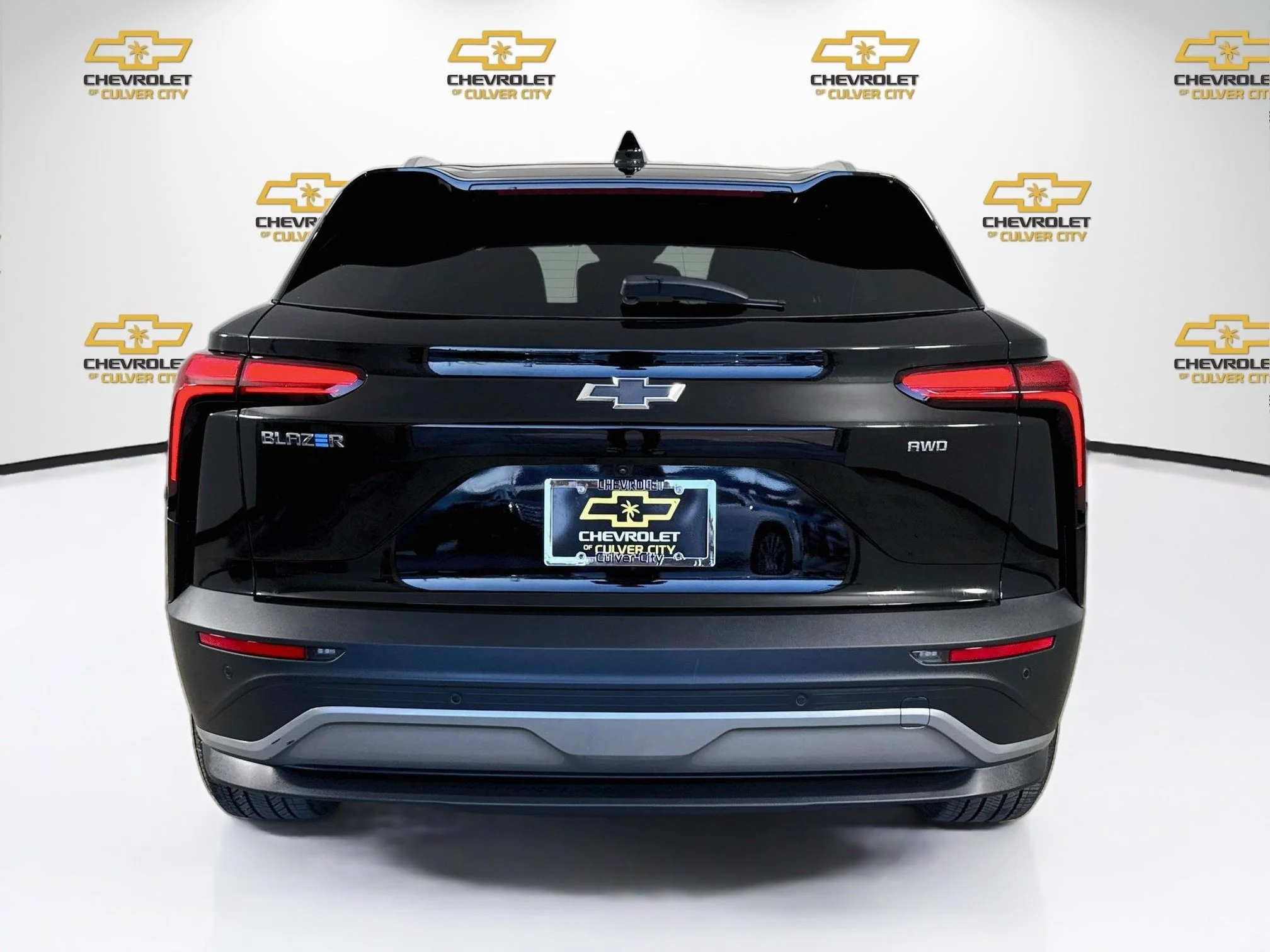Used 2025 Black Chevrolet LT image 7