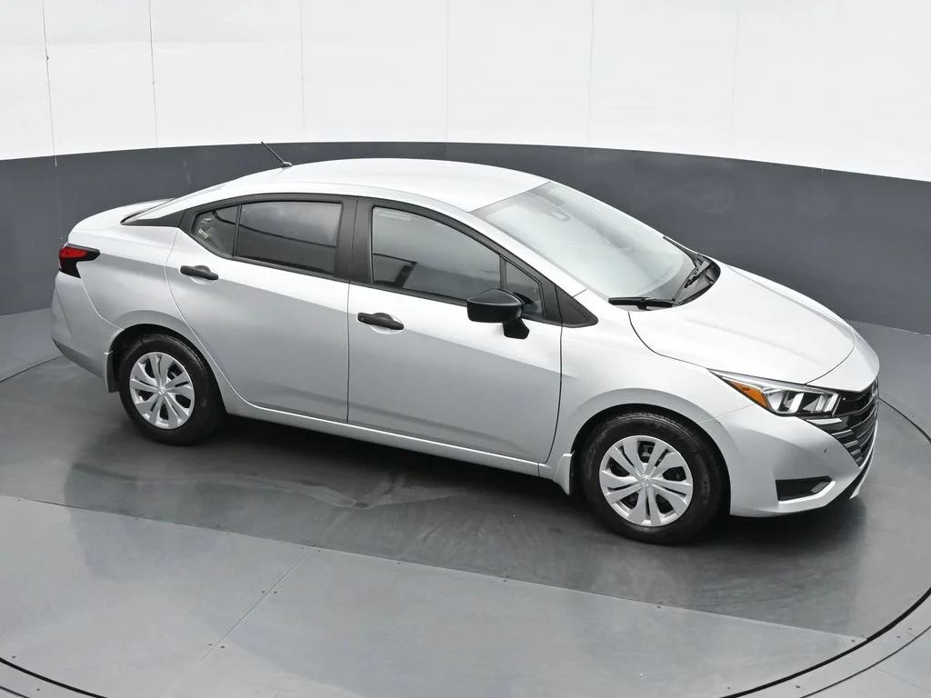 Used 2024 Silver Nissan 1.6 S image 25