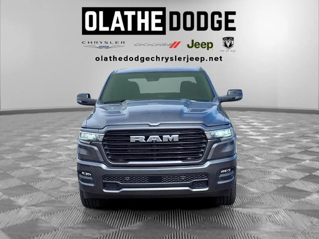 New 2026 Granite Crystal Metallic Clear-Coat Exterior Paint RAM Laramie image 32