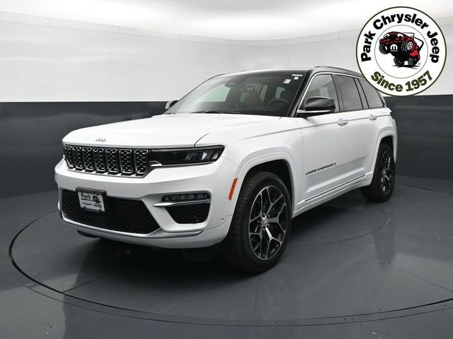 Used 2025 Jeep Grand Cherokee Summit Reserve with VIN 1C4RJHEG6S8650688 for sale in Burnsville, Minnesota