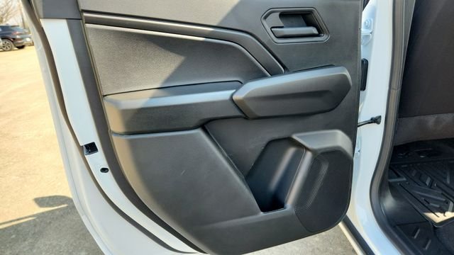 New 2026 White Chevrolet Trail Boss image 24