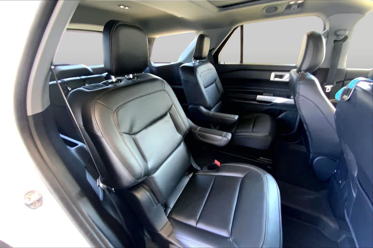 Used 2023 Star White Metallic Tri-Coat Ford XLT image 20