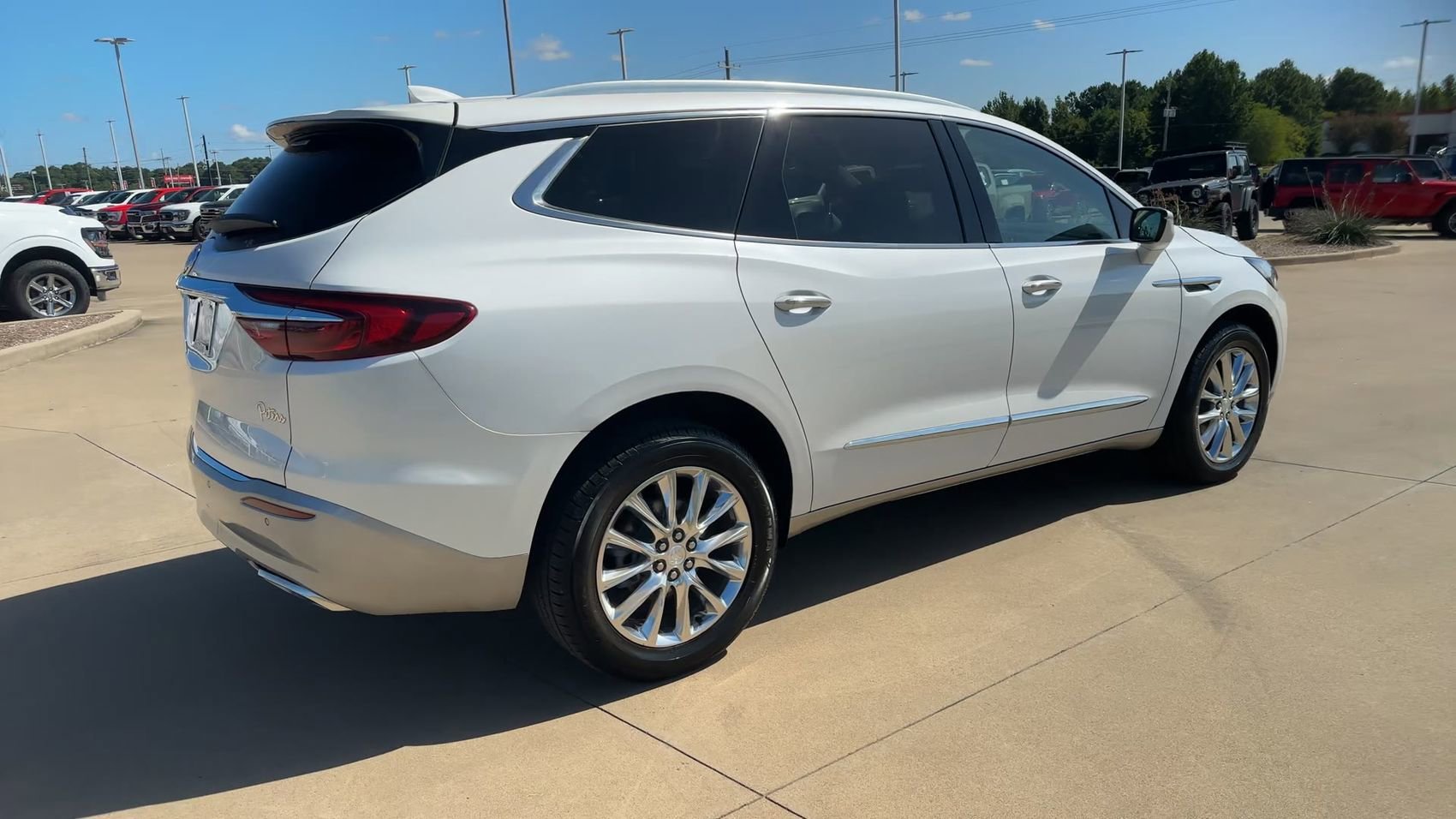 Used 2021 White Frost Tricoat Buick Premium Group image 9
