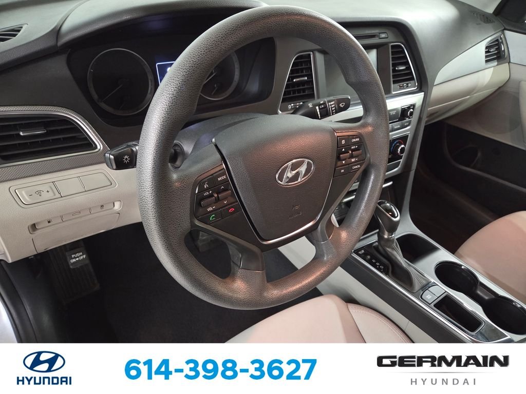 2017 Hyundai Sonata SE - Photo 18