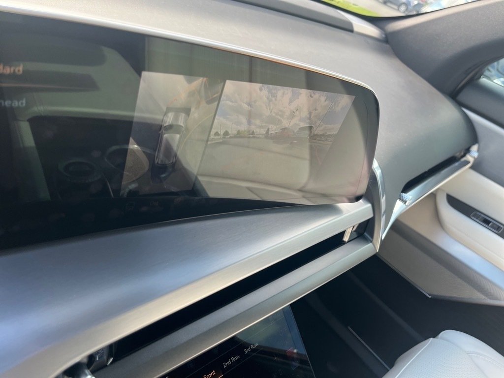 2026 Cadillac VISTIQ Luxury - Photo 18