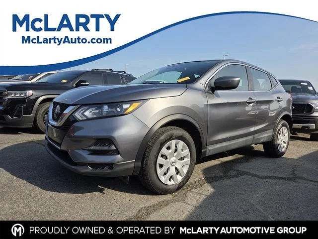 Used 2020 Gray Nissan S image 1