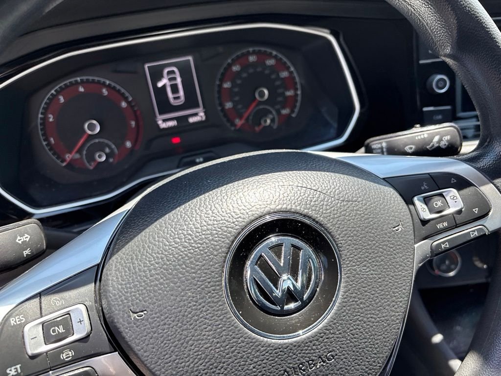 Used 2019 White Volkswagen 1.4T S image 24