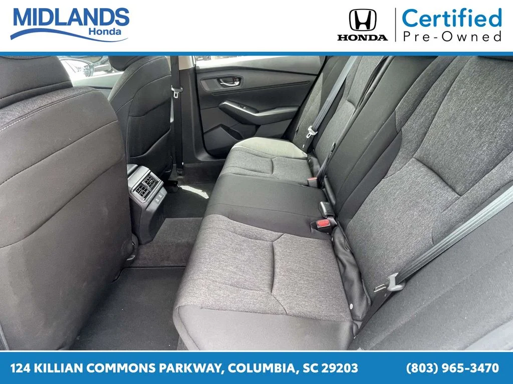 Certified Used 2025 Platinum White Pearl Honda 1.5T SE image 9